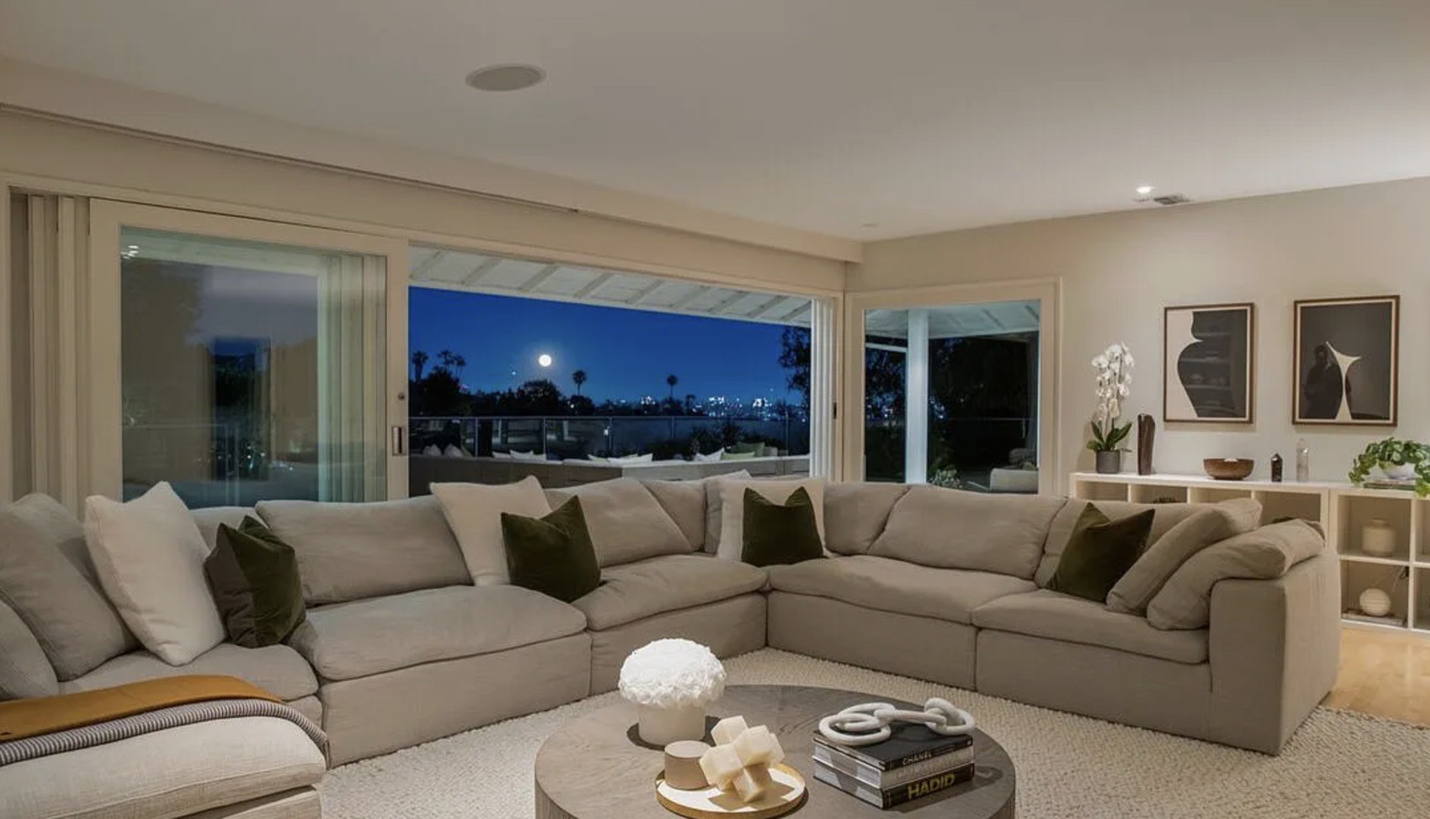 224 Glenroy Place interior