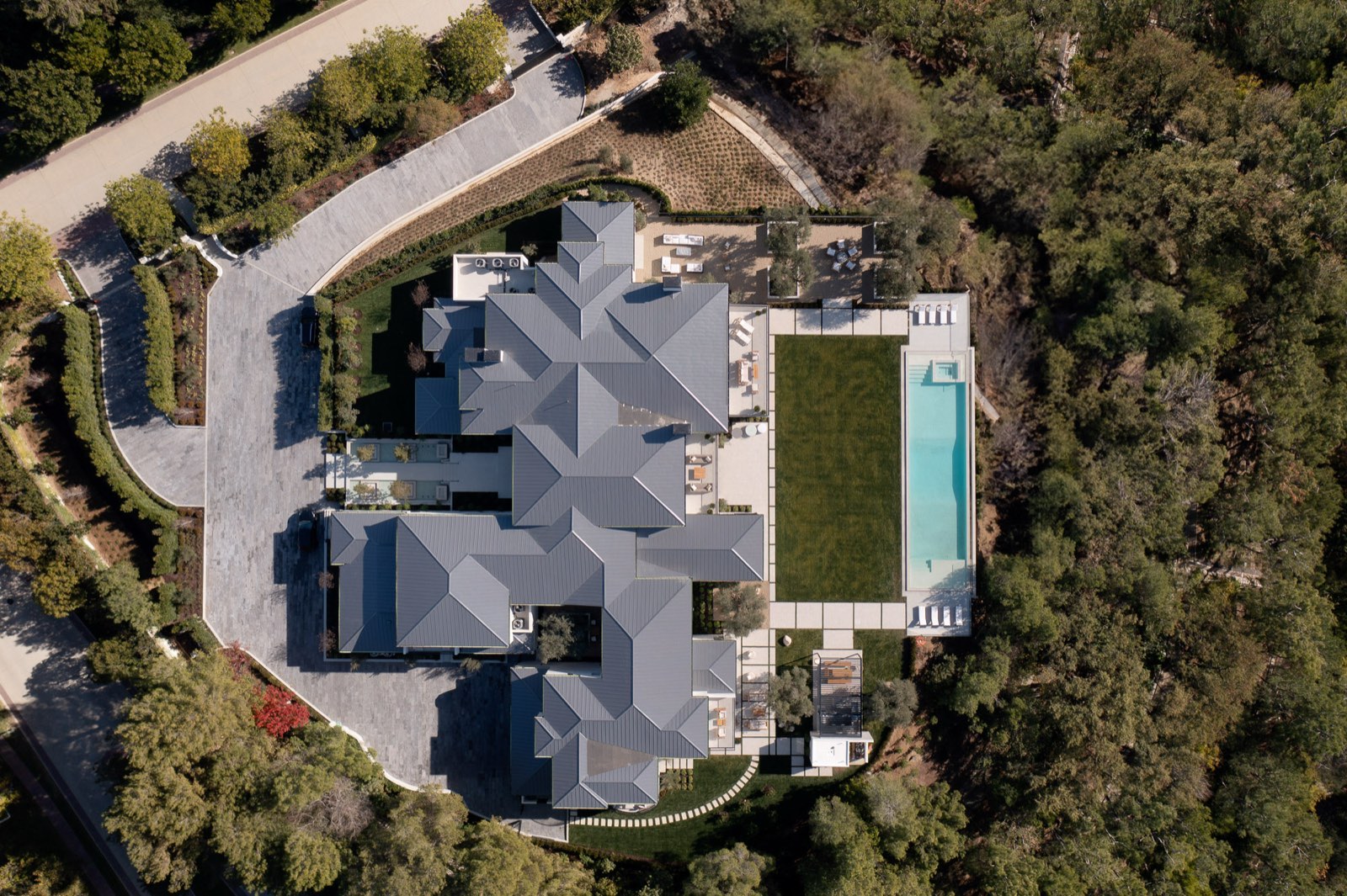 73 Beverly Park &mdash; view 2