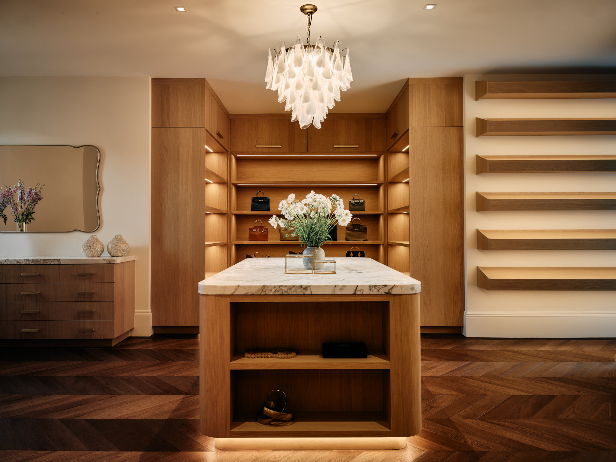A Grade interior, Los Angeles